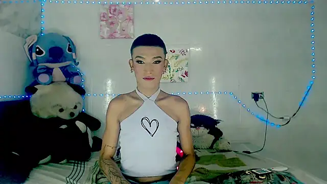 Snapshot of KimberlyXtreme chatting on 10-04-25, 09:49 KimberlyXtreme online show from 10-04-25, 09:49