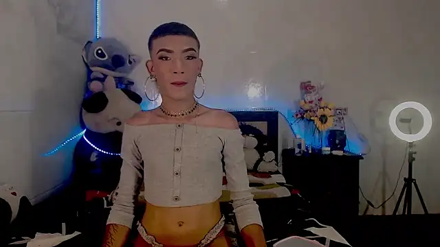 Snapshot of KimberlyXtreme chatting on 09-10-25, 02:21 KimberlyXtreme online show from 09-10-25, 02:21