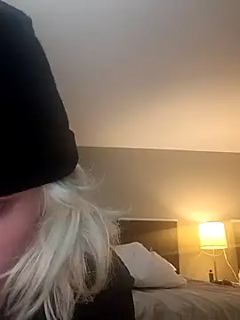 KITTYBOOBOOFUXX online show from 11-10-25, 08:36