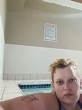 KITTYBOOBOOFUXX online show from 04-18-26, 01:19