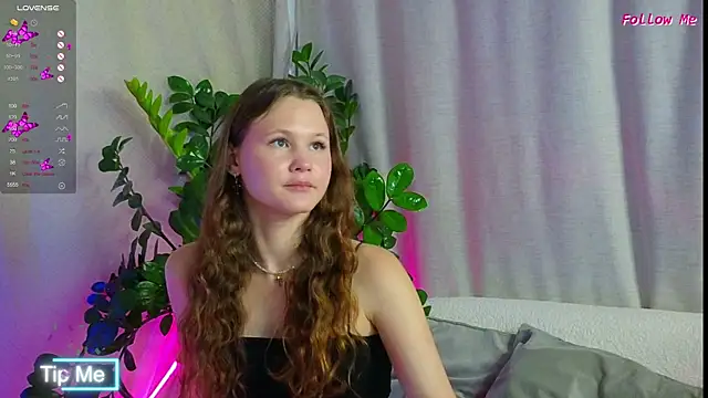 Snapshot of AmeliRoyse chatting on 09-08-25, 05:23 AmeliRoyse online show from 09-08-25, 05:23