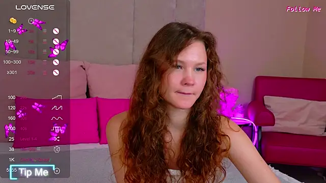 Snapshot of AmeliRoyse chatting on 10-13-25, 05:14 AmeliRoyse online show from 10-13-25, 05:14
