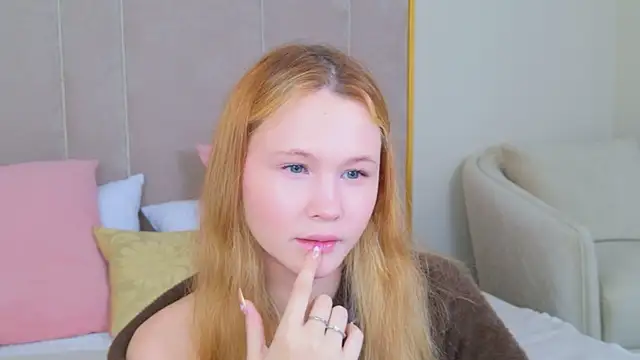AmeliRoyse online show from 05-15-26, 05:11