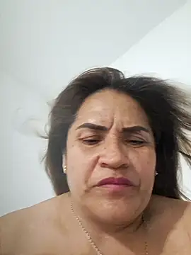 Milena Foox online show from 10-29-25, 07:46