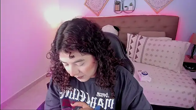  Lilly miller online show from 11-14-25, 08:23