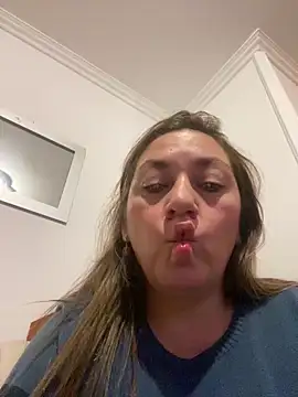 Luna-nevada online show from 02-27-26, 01:39