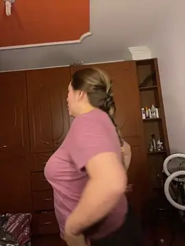 Luna-nevada online show from 02-10-26, 05:28