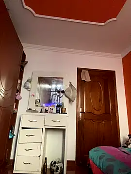 Luna-nevada online show from 01-07-26, 12:21