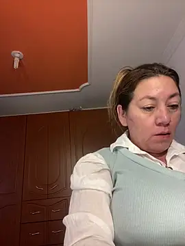 Luna-nevada online show from 02-14-26, 12:38