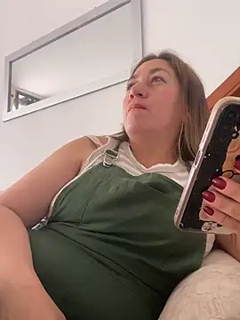 Luna-nevada online show from 01-31-26, 08:51