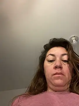 Snapshot of Luna-nevada chatting on 06-08-26, 10:49 Luna-nevada online show from 06-08-26, 10:49