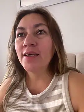 Luna-nevada online show from 02-16-26, 04:38