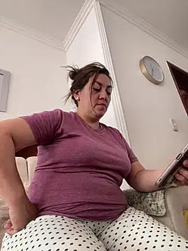 Luna-nevada online show from 03-08-26, 04:32