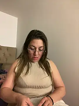 Snapshot of Luna-nevada chatting on 07-20-26, 01:46 Luna-nevada online show from 07-20-26, 01:46