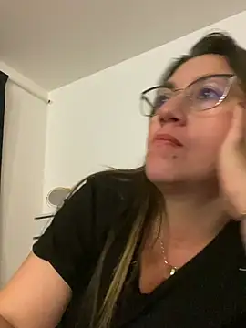 Snapshot of Luna-nevada chatting on 07-24-26, 03:46 Luna-nevada online show from 07-24-26, 03:46