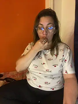 Luna-nevada online show from 04-07-26, 04:58