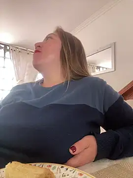 Luna-nevada online show from 02-05-26, 04:36