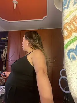 Luna-nevada online show from 02-04-26, 12:33