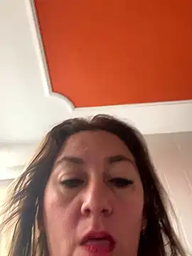 Luna-nevada online show from 01-16-26, 03:38