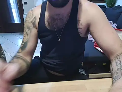 maialinofriuli online show from 09-23-25, 03:19