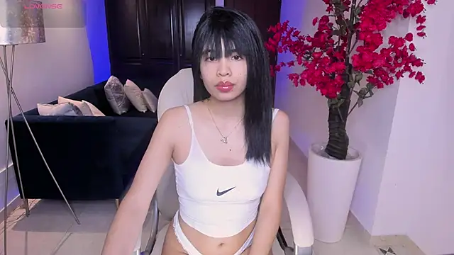 Snapshot of Kloee_brown chatting on 03-10-26, 11:36 Kloee brown online show from 03-10-26, 11:36