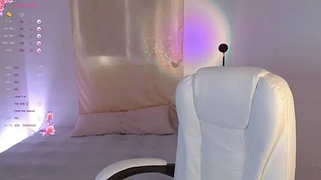 Snapshot of KARINA_FLOWER_ chatting on 03-17-25, 12:04 KARINA FLOWER online show from 03-17-25, 12:04