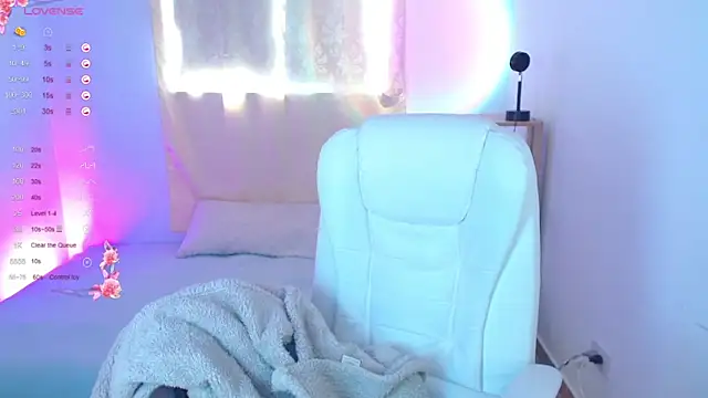 Snapshot of KARINA_FLOWER_ chatting on 03-18-25, 03:12 KARINA FLOWER online show from 03-18-25, 03:12