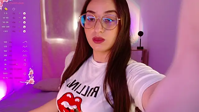 Snapshot of KARINA_FLOWER_ chatting on 03-06-25, 11:47 KARINA FLOWER online show from 03-06-25, 11:47