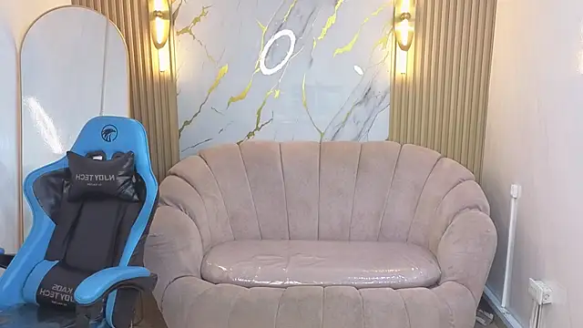  wendy b online show from 10-29-25, 03:16