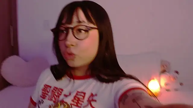 Oliviargf online show from 11-08-25, 12:14