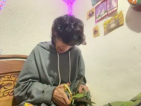 kirito kun online show from 03-29-26, 10:44