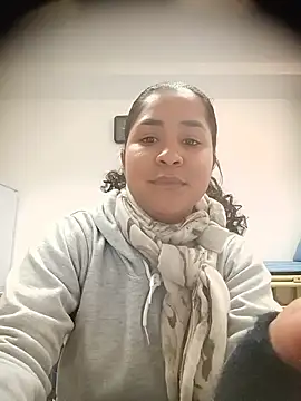 Paula6Colombia online show from 11-08-25, 02:20