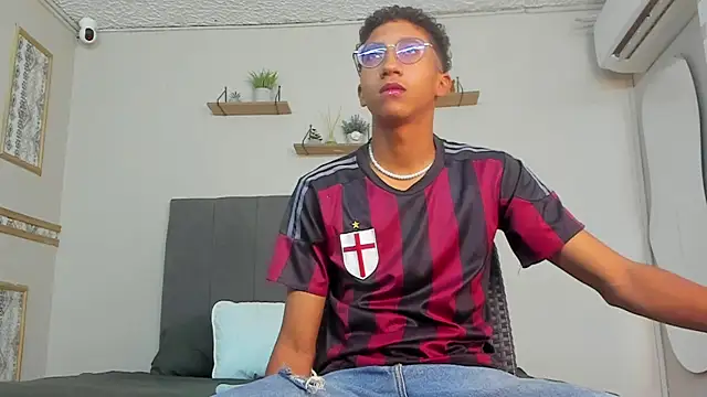 Danny Twink20 online show from 03-23-25, 03:21