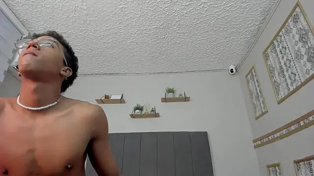 Danny Twink20 online show from 03-11-25, 06:08