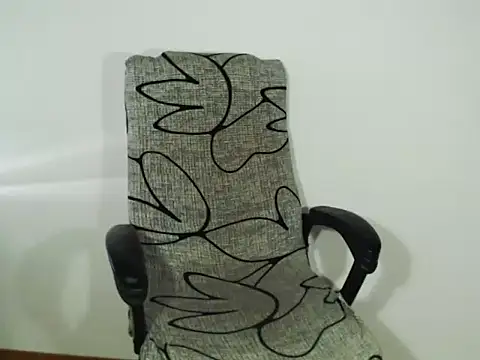Snapshot of Hannah_Kiim chatting on 03-29-26, 02:19 Hannah Kiim online show from 03-29-26, 02:19