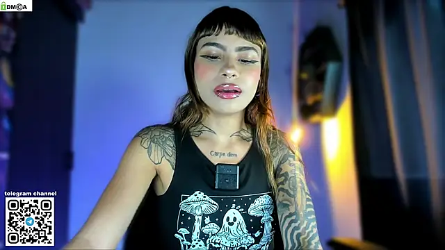 sofiafenty online show from 11-25-25, 05:57