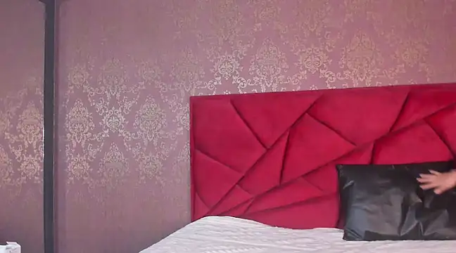 Snapshot of Sharapreston2 chatting on 03-14-25, 03:04 Sharapreston2 online show from 03-14-25, 03:04