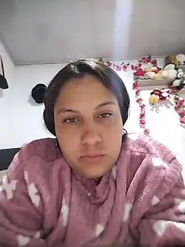 Snapshot of esmeralda_jadees chatting on 06-07-26, 12:43 esmeralda jadees online show from 06-07-26, 12:43