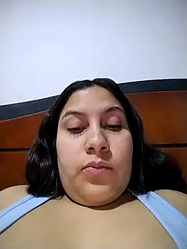 Snapshot of esmeralda_jadees chatting on 04-19-26, 06:10 esmeralda jadees online show from 04-19-26, 06:10