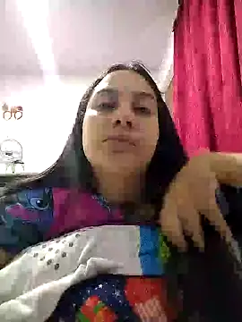 Snapshot of esmeralda_jadees chatting on 01-18-26, 02:20 esmeralda jadees online show from 01-18-26, 02:20