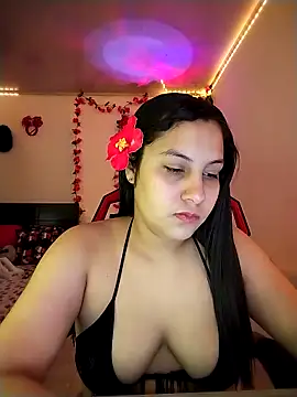 Snapshot of esmeralda_jadees chatting on 05-02-26, 09:09 esmeralda jadees online show from 05-02-26, 09:09