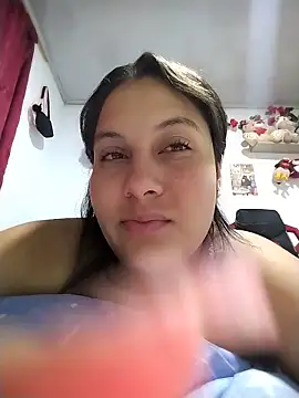 Snapshot of esmeralda_jadees chatting on 06-18-26, 11:15 esmeralda jadees online show from 06-18-26, 11:15