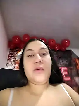 Snapshot of esmeralda_jadees chatting on 02-21-26, 08:44 esmeralda jadees online show from 02-21-26, 08:44