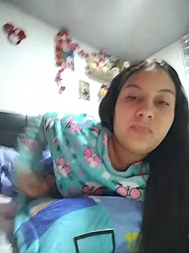 Snapshot of esmeralda_jadees chatting on 07-19-26, 02:14 esmeralda jadees online show from 07-19-26, 02:14