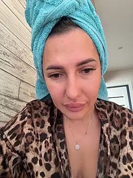 AleksandraRich online show from 05-15-26, 01:58