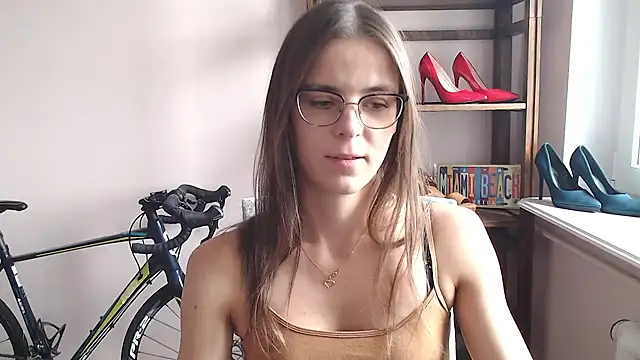 love megi online show from 04-14-26, 01:38