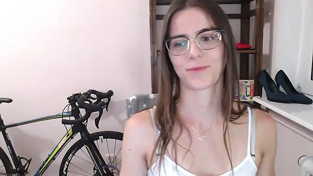 Snapshot of love_megi chatting on 04-18-26, 07:58 love megi online show from 04-18-26, 07:58