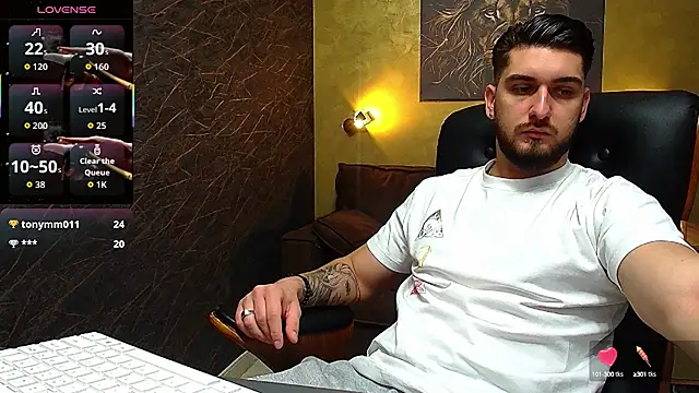 MatiasDean online show from 10-13-25, 05:20