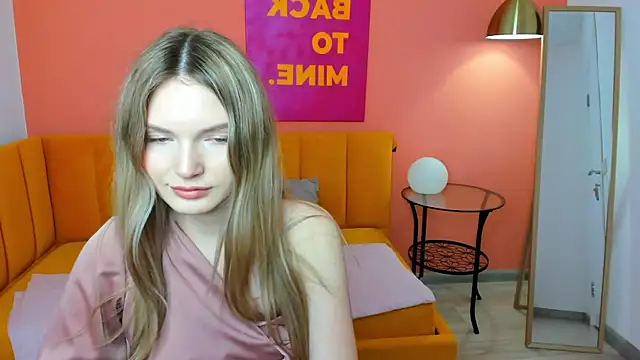 EvelineAmore online show from 05-12-26, 08:43