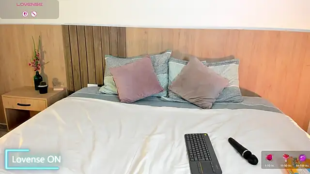  SamantaGomez online show from 01-09-26, 09:11